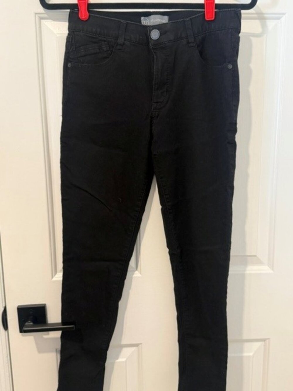 Black Wit & Wisdom Size 4 - skinny jean